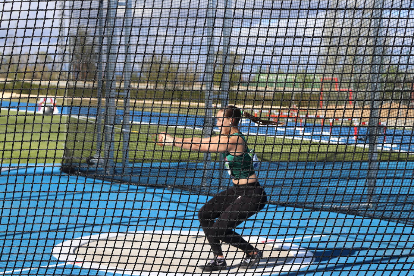 Inauguración en competición oficial de las nuevas pistas de Atletismo de la ULE