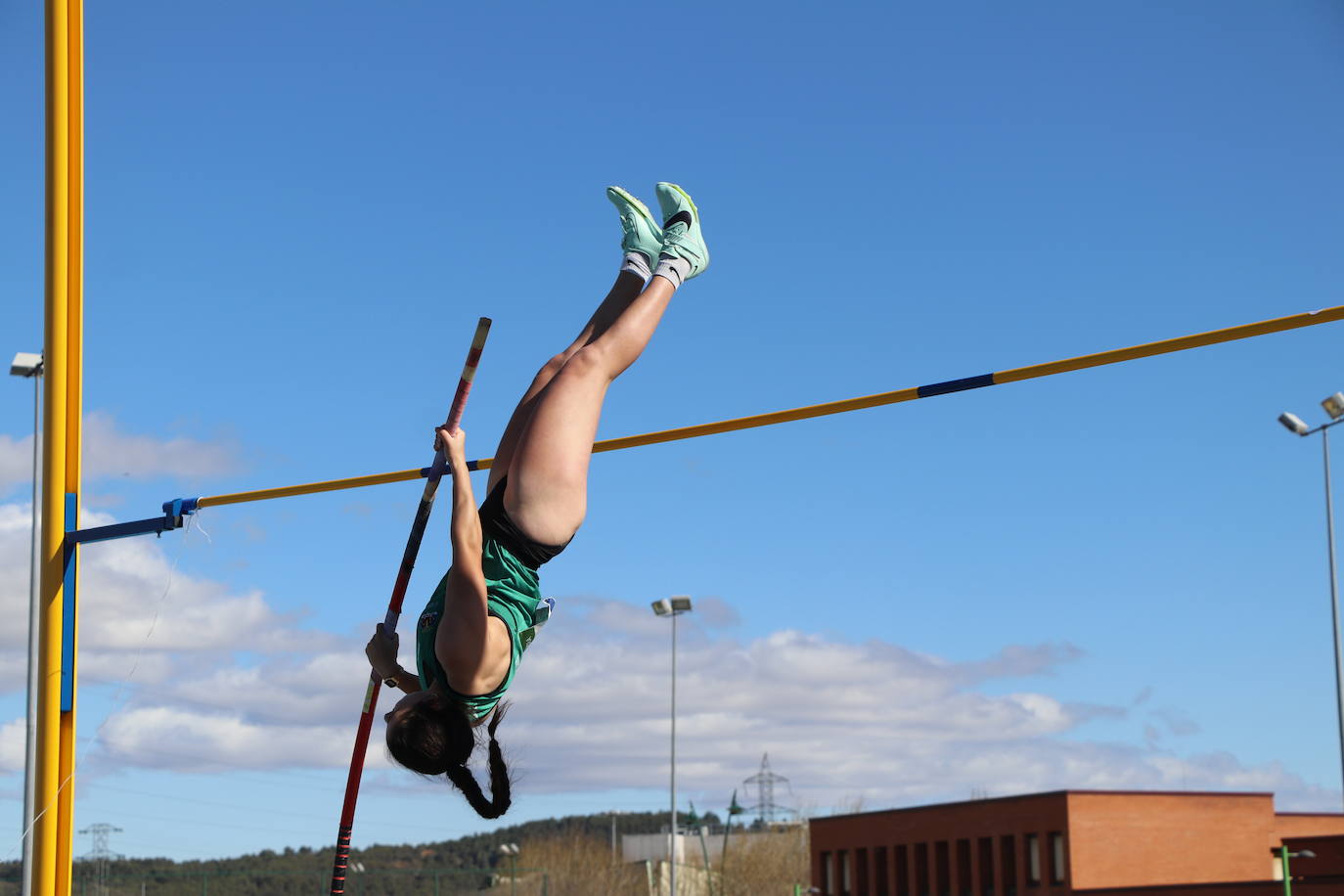 Inauguración en competición oficial de las nuevas pistas de Atletismo de la ULE