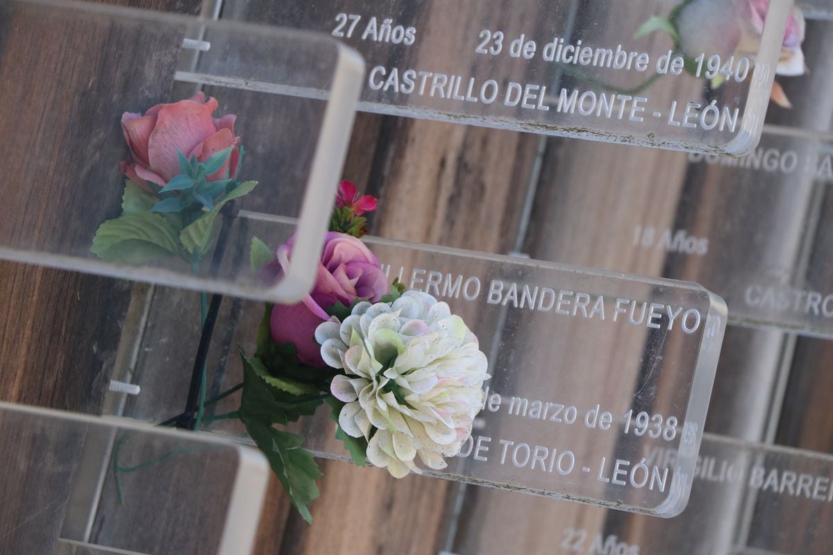 Homenaje en la capilla laica