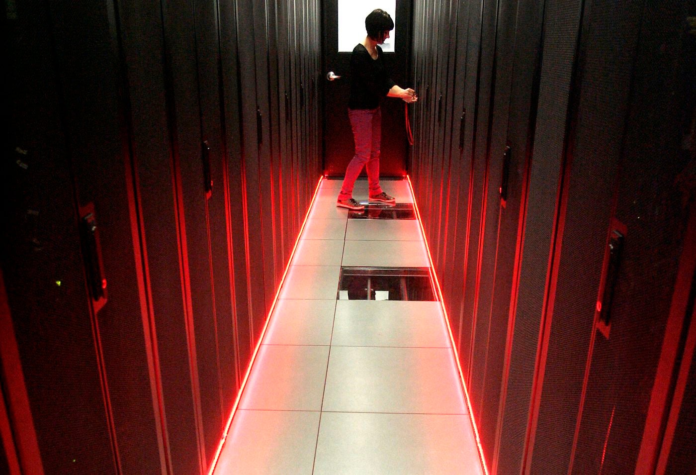 Caléndula multiplicará su capacidad operativa con una inversión de más de veinte millones de euros. En la imagen, vista parcial del supercomputador que se ubica en el campus de la Universidad de León.