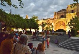 Imagen de una de las ágoras celebrda en el anfiteatro de San Marcos.