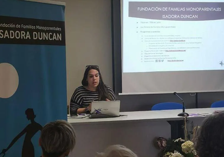 Charla impartida por la Fundación Isadora Duncan.