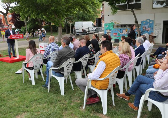 Acto del PSOE en Villaobispo.