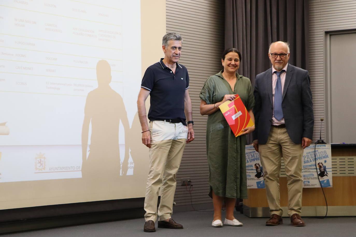 &#039;Botones ciegos&#039; gana el Premio Aula Emprende