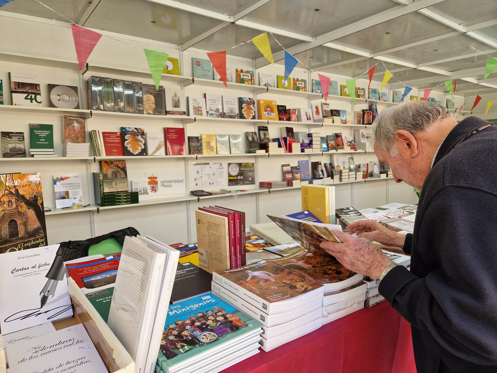 Inaguración Feria del Libro en León