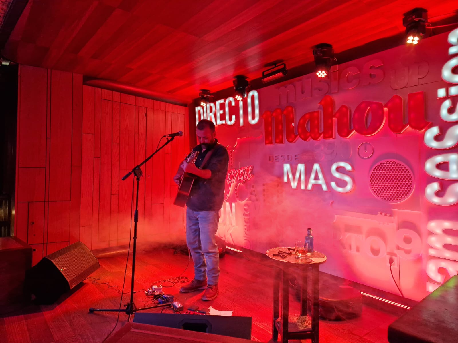 Carlos Chaouen en El Gran Café de León