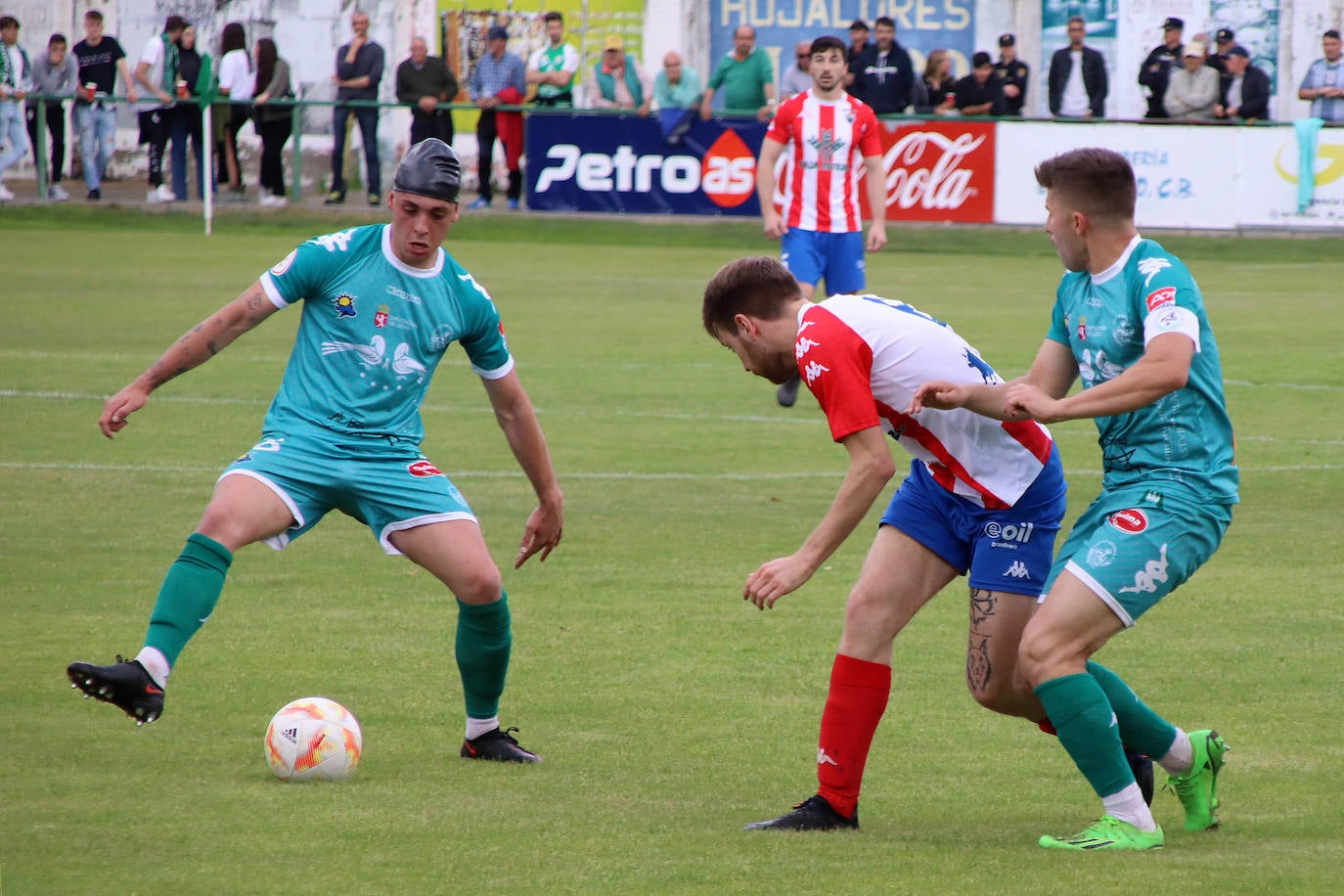 El Atlético Astorga sigue adelante en el playoff