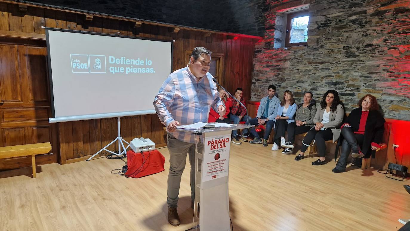 Ribera presenta la candidatura de Páramo del Sil