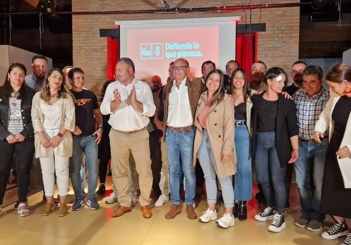 Presentación de la candidatura del PSOE a la alcaldía de Toreno.