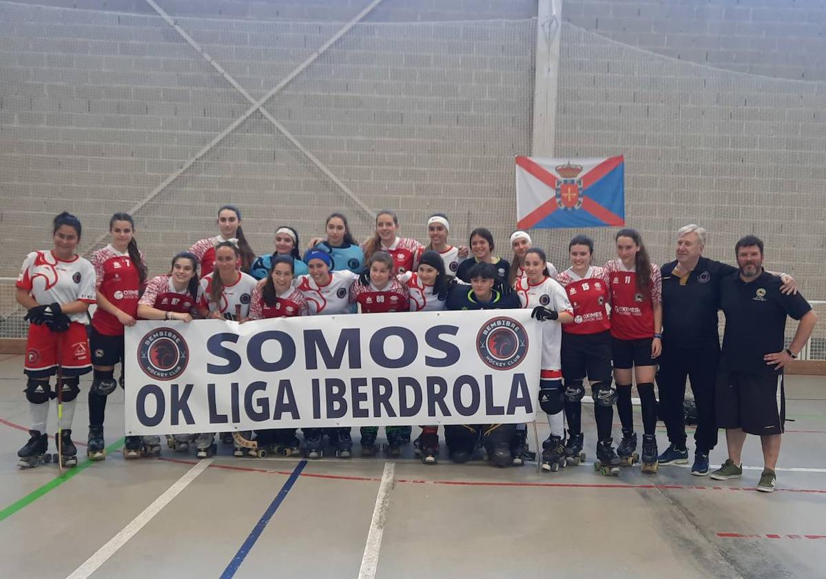 Las jugadoras del Bembibre HC al finalizar el partido.