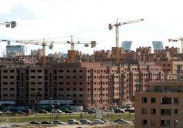 Bloques de viviendas en construcción en Madrid capital.