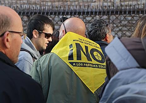 Imagen secundaria 1 - León clama contra el «pelotazo especulativo» de las renovables