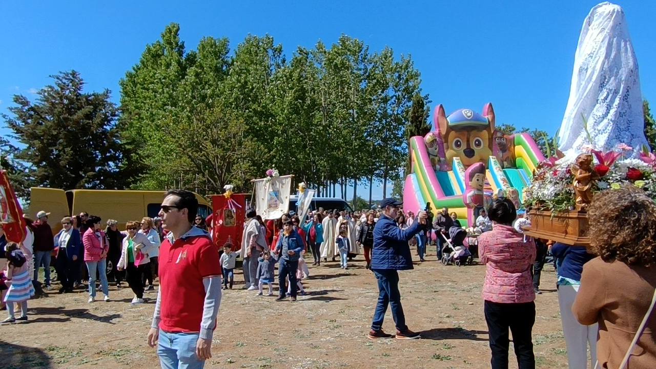 Tributo a la Virgen de Villasfrías