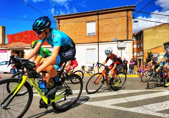 Los mejores ciclistas de base se dieron cita en Santa María del Páramo.