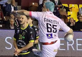Santista, en el partido ante Cangas del pasado viernes.