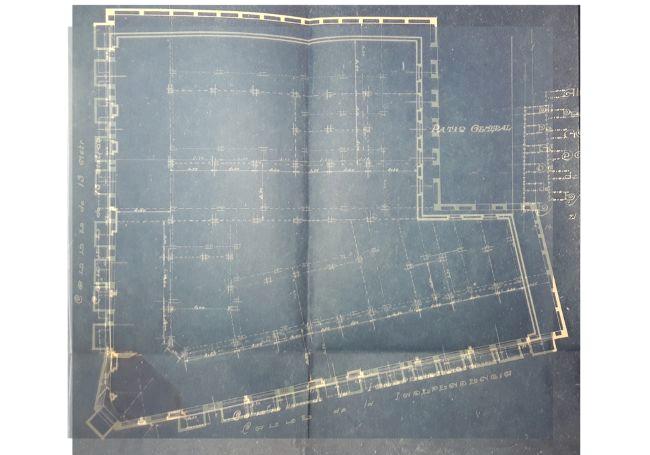 Planos del Edificio que hace esquina entre Independencia y Legión VII / Arquitecto: Federicode Ugalde / 1923 /