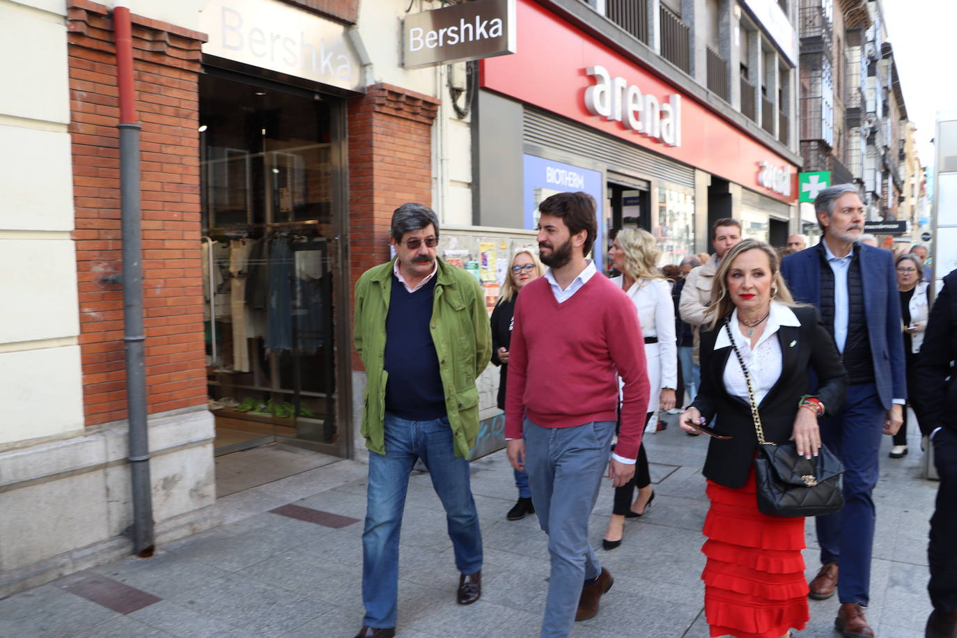 García-Gallardo apoya a Blanca Herreros en León