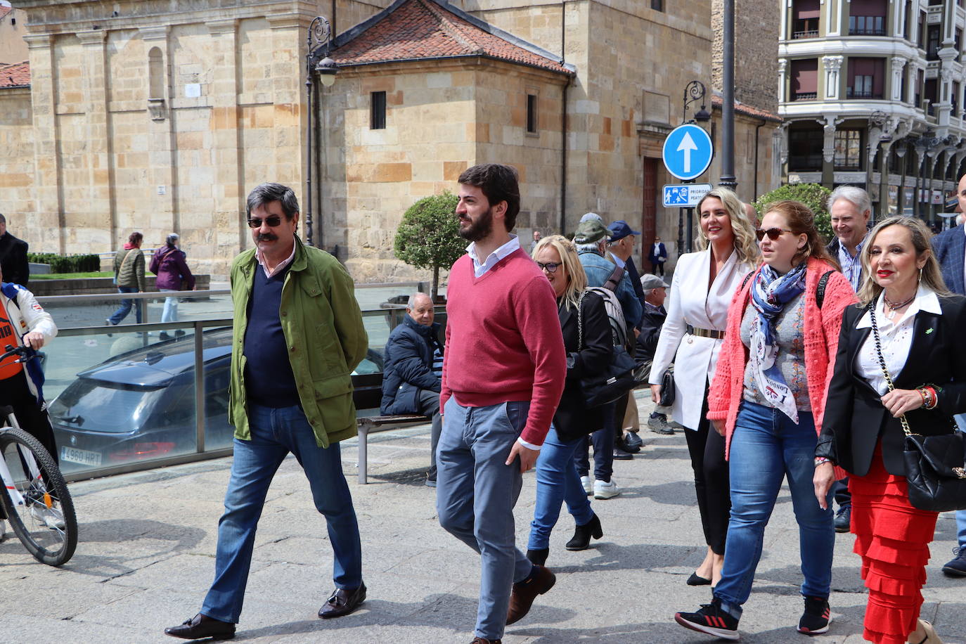 García-Gallardo apoya a Blanca Herreros en León