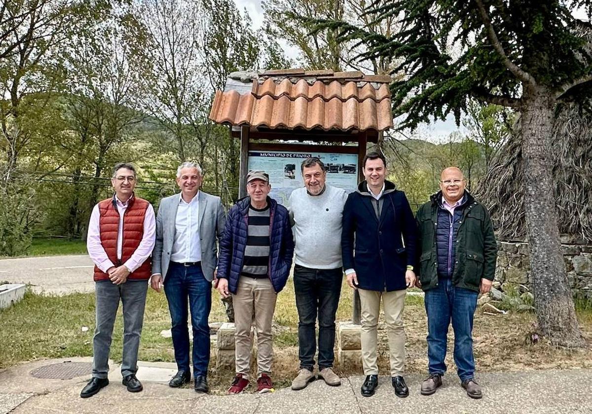 El partido socialista muestra su apoyo al candidato de Prioro, José Ignacio Sedano.