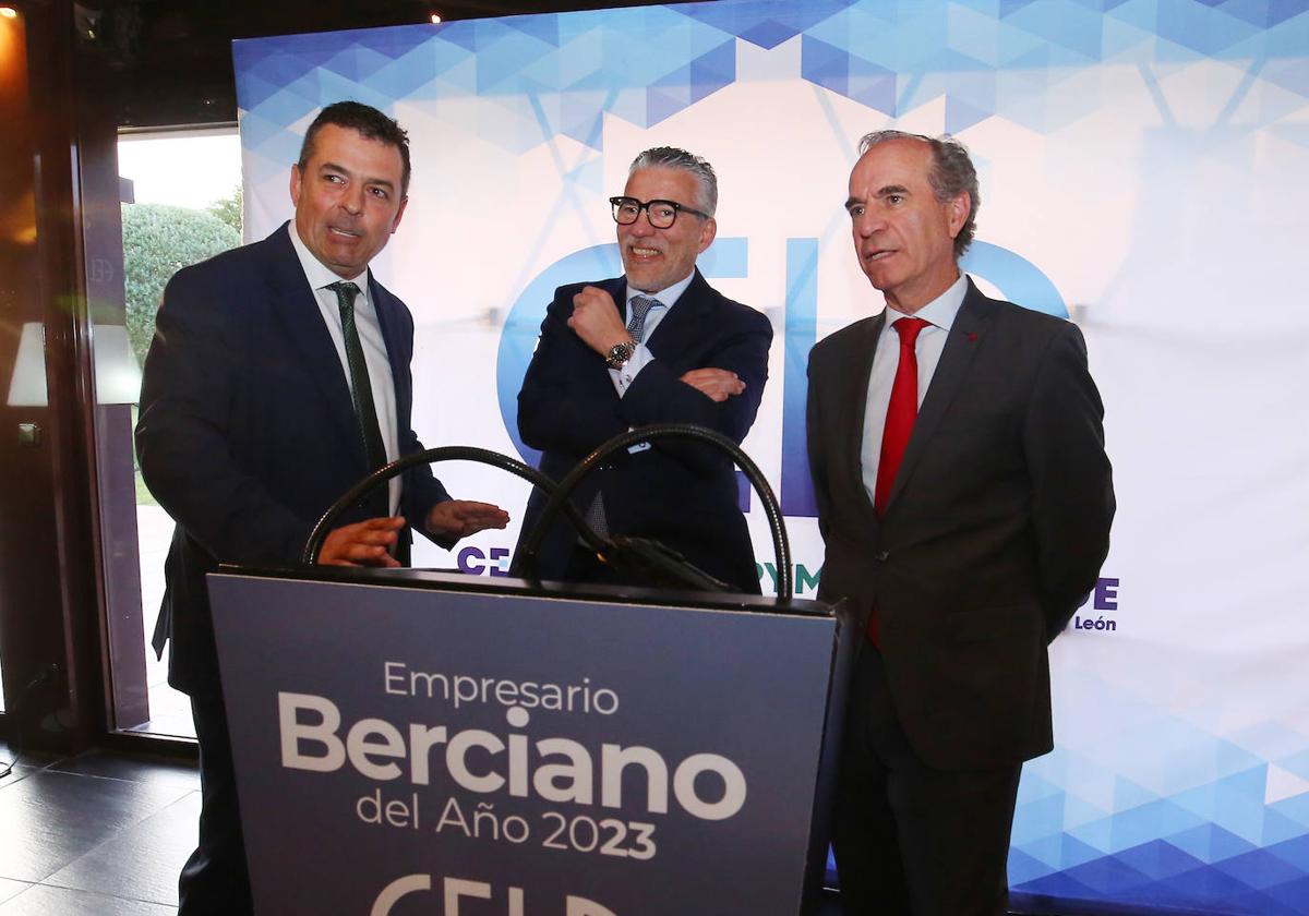 Fele entrega el premio al Empresario Berciano del Año