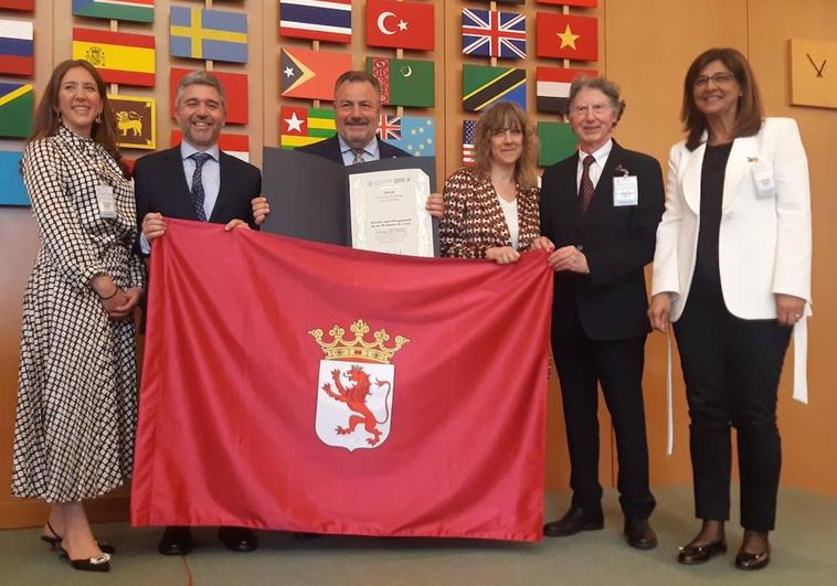 La entrega ha tenido lugar en la sede de la Organización de Naciones Unidas (ONU) para la Alimentación y la Agricultura (FAO), en Roma.