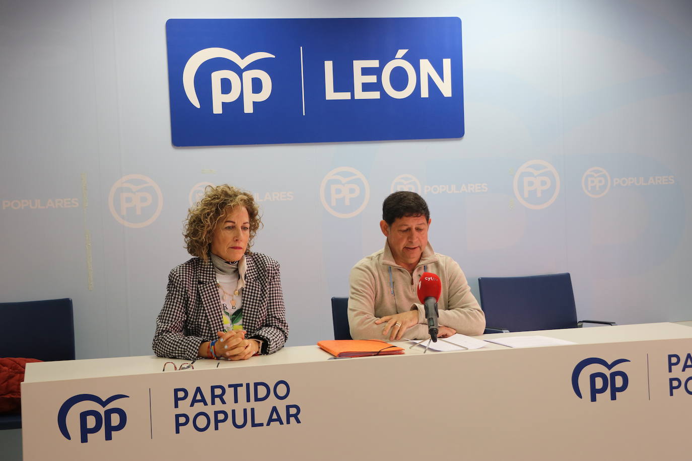 Rueda de prensa PP Valencia de Don Juan