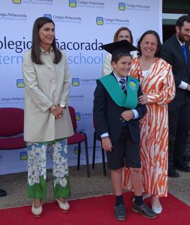 İkincil resim 2 - Peñacorada okulundan Bebek, İlkokul ve Ortaokul öğrencileri mezun oluyor