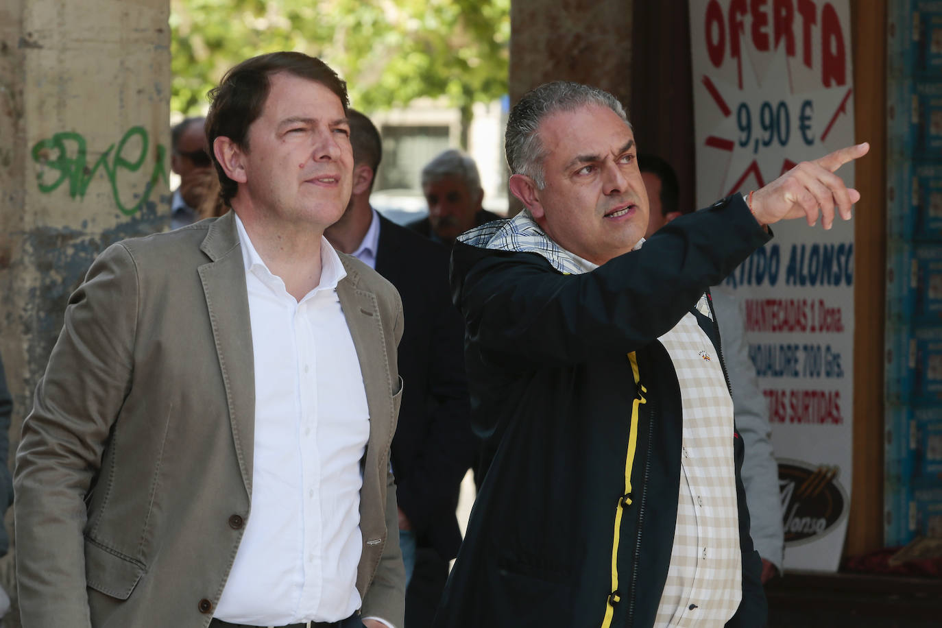 Visita del presidente del PP de Castilla y León a Astorga