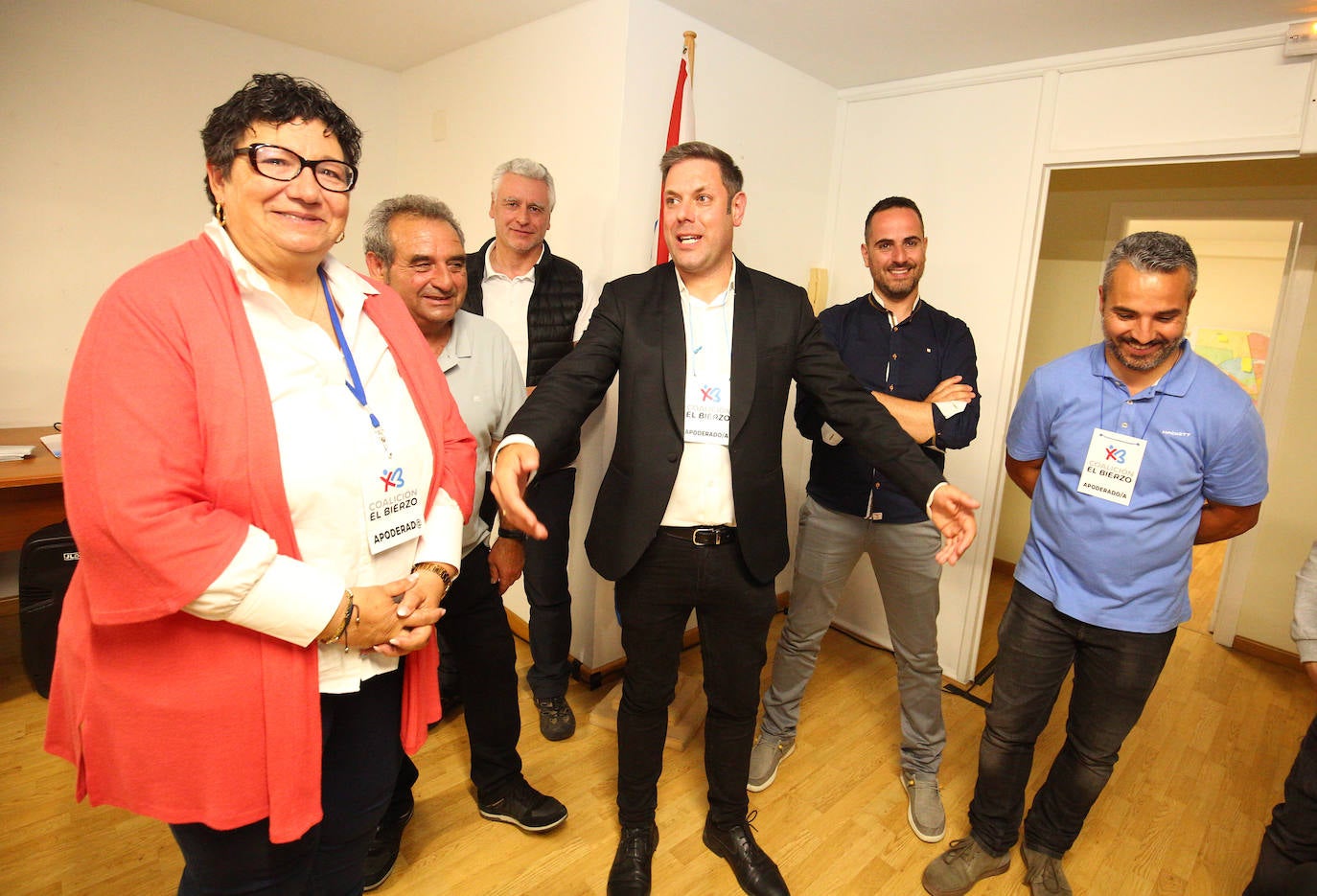 Olegario crece, Morala se dispara