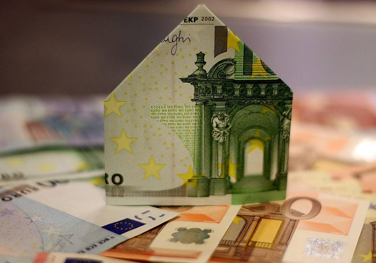 El alquiler sube cinco veces más que los sueldos en la última década en Castilla y León.