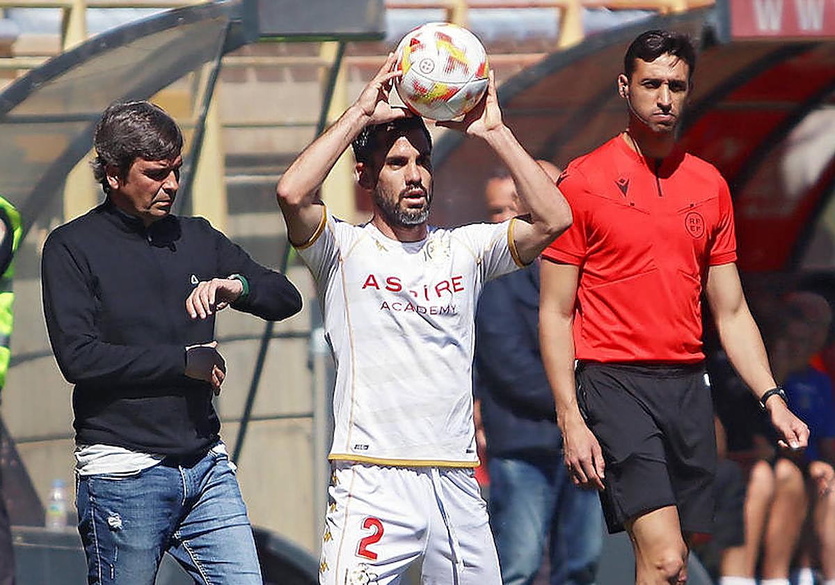 Saúl González, en un partido con la Cultural.