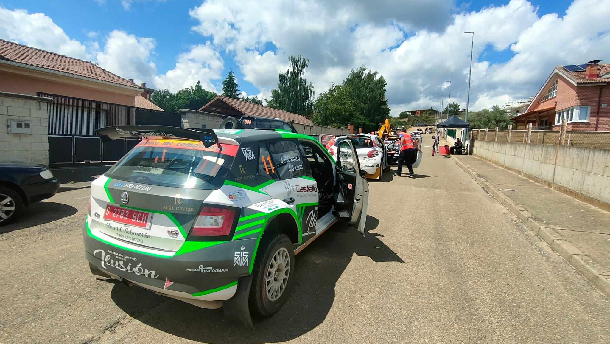 El Rallye Reino de León arranca en Sariegos