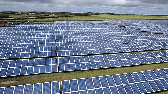 Tercer día consecutivo con parques solares aprobados en León: luz verde a uno más en Villamoratiel de las Matas