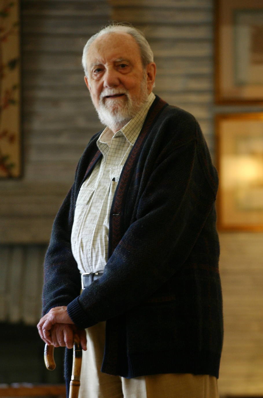 Centenario del nacimiento del escritor y poeta Antonio Pereira