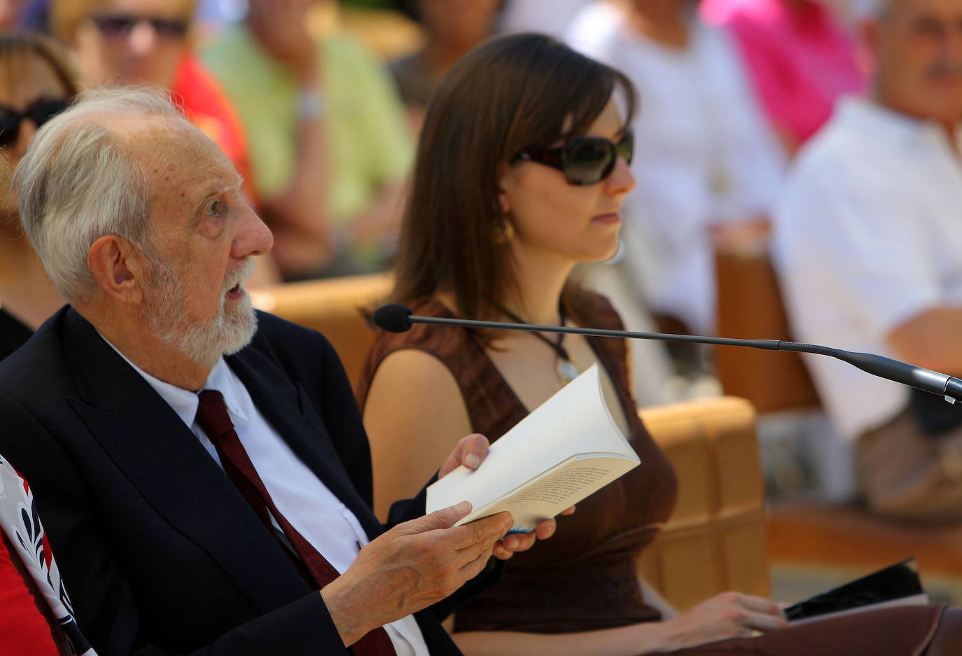 Centenario del nacimiento del escritor y poeta Antonio Pereira