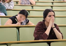 Los alumnos de bachillerato de León se examinan de la EBAU desde este miércoles.