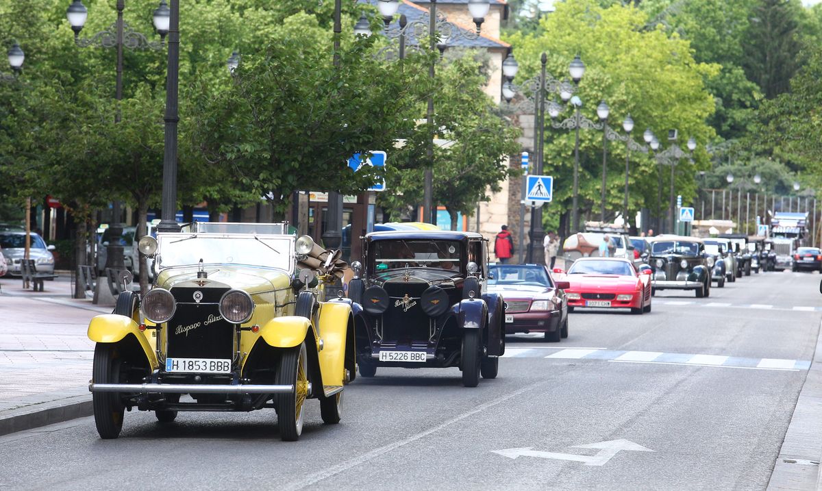 Ponferrada recibe al Rally Protagonistas de homenaje a Luis del Olmo