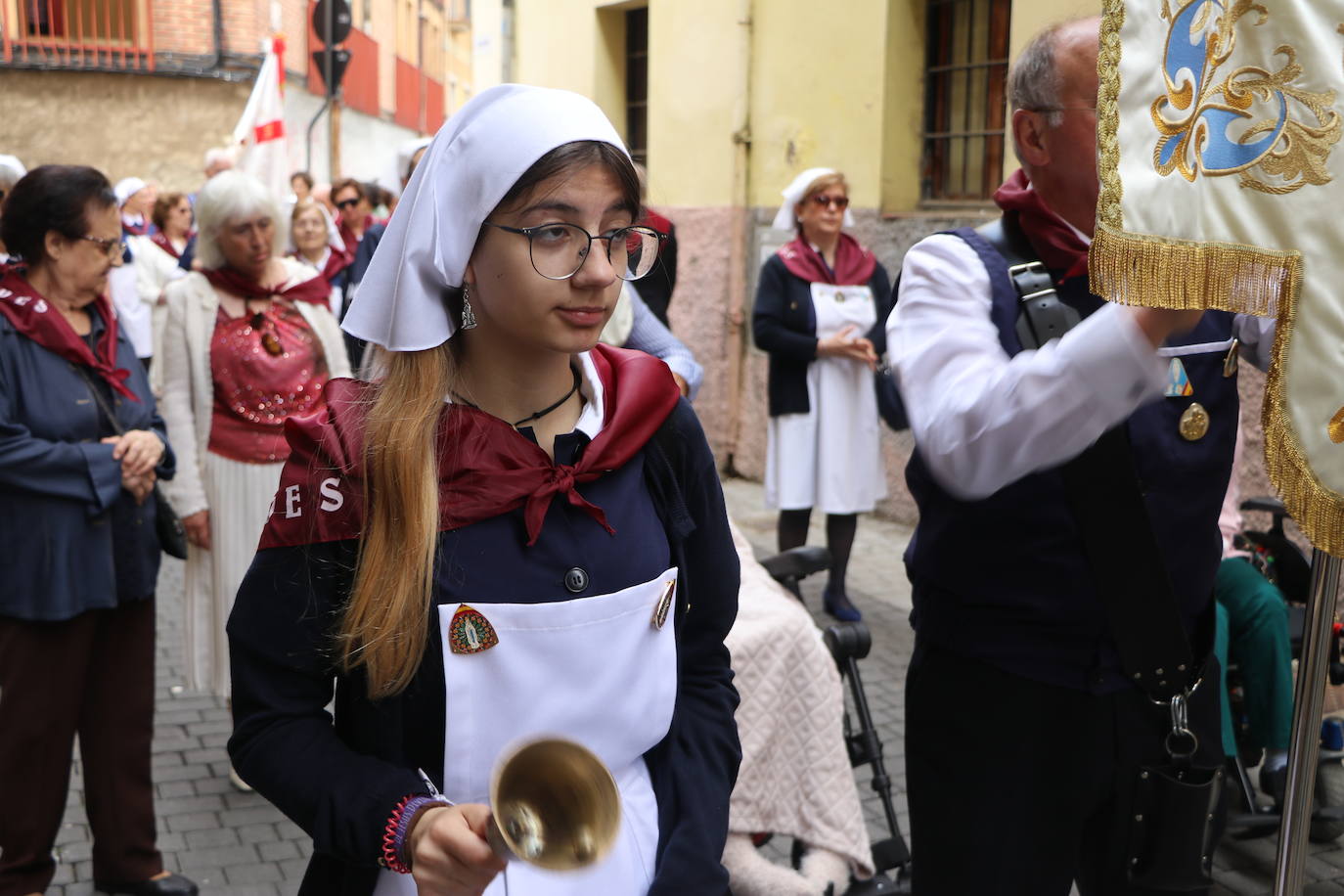 El Corpus sale a las calles de León