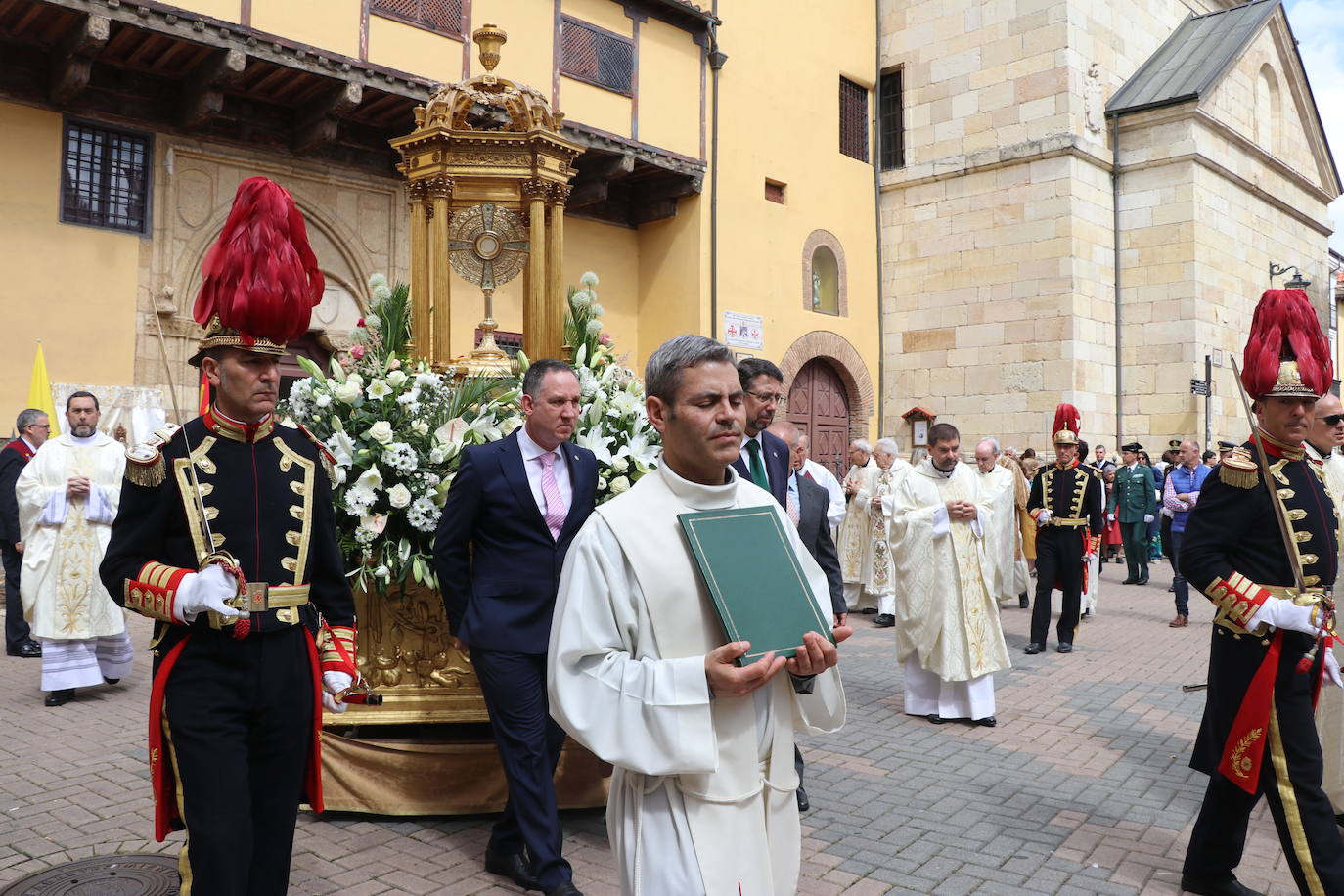 El Corpus sale a las calles de León