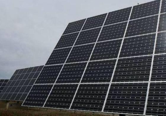 El colectivo muestra su «preocupación» por la aprobación de una gran cantidad de proyectos fotovoltaicos, etc.