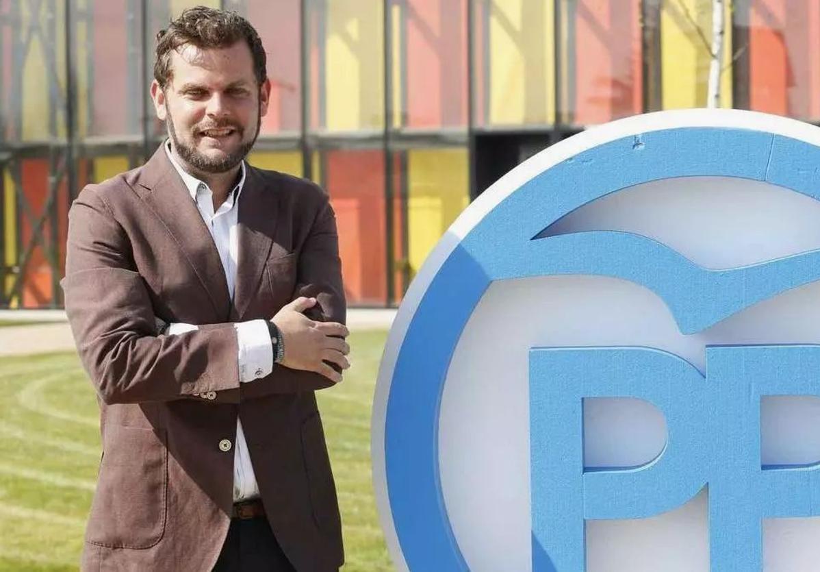 El popular Santiago Velez renuncia al Senado y mira a la Diputación Provincial
