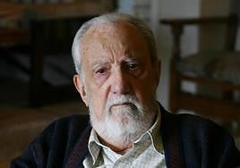 Imagen de archivo del escritor y poeta berciano Antonio Pereira.