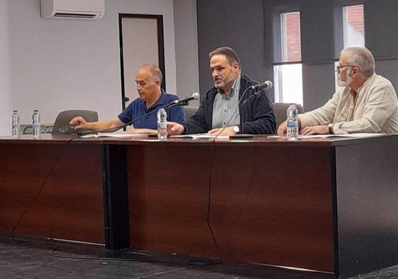 Inauguración en La Bañeza de los cursos de verano de la UNED.