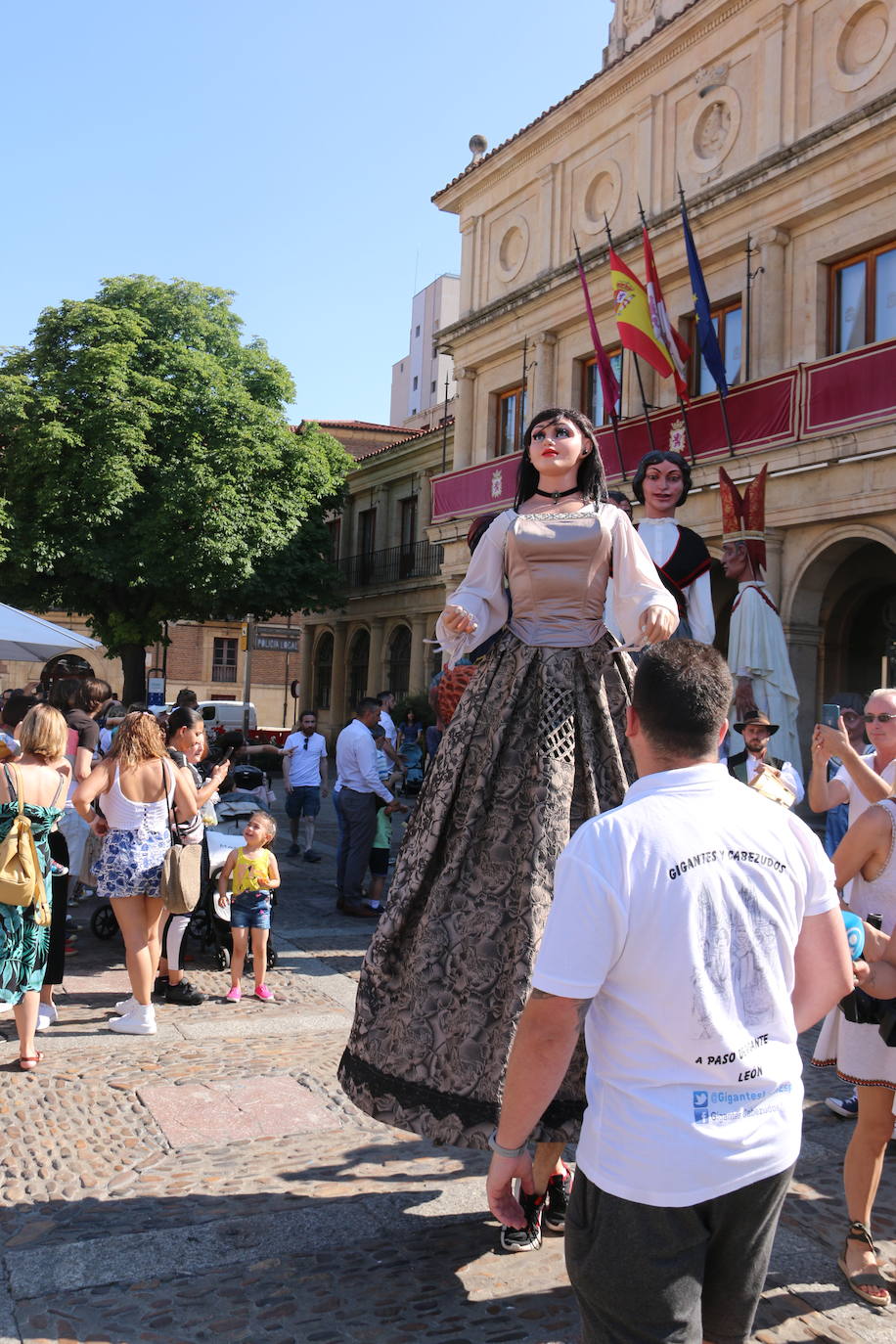 León, a paso de gigante