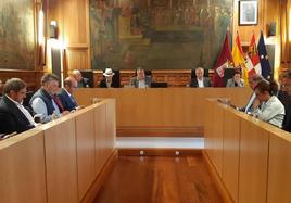 Salón de plenos de la Diputación de León.