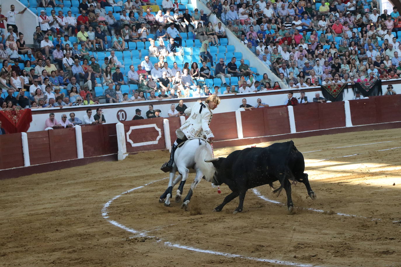 Corrida de rejones de San Juan y San Pedro