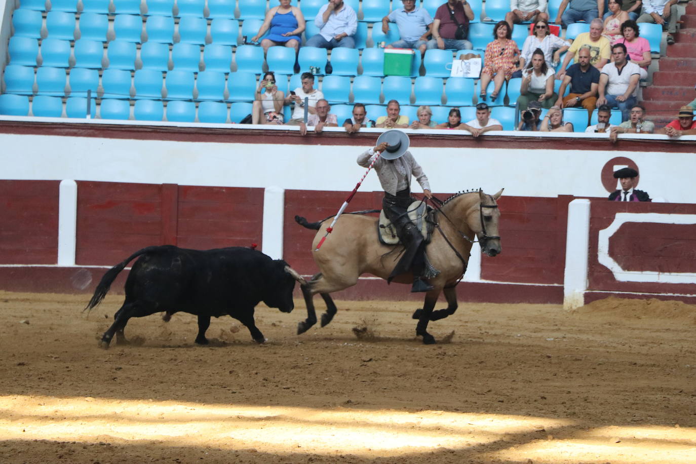 Corrida de rejones de San Juan y San Pedro