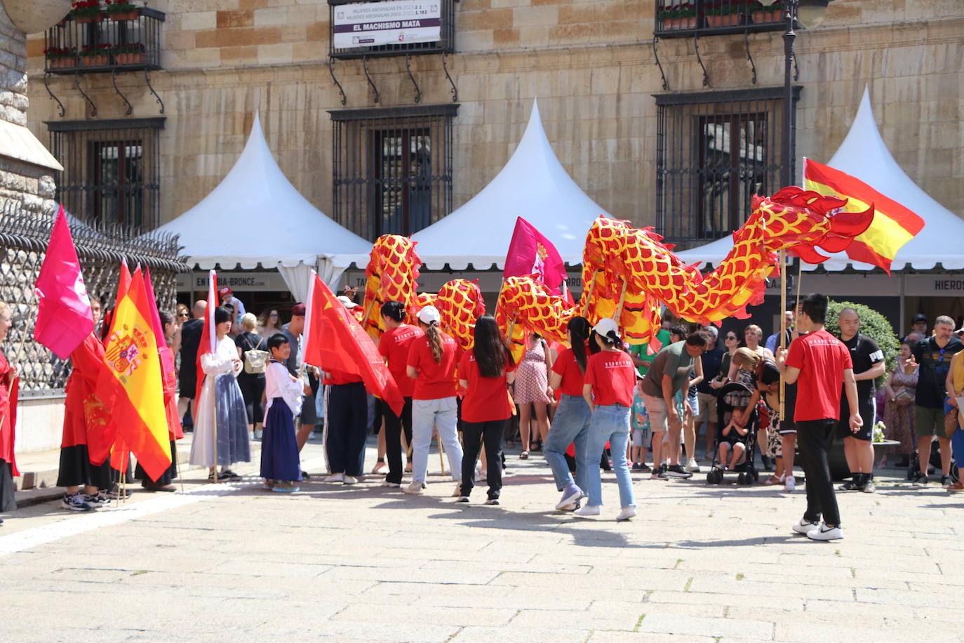 La danza del dragón, en León