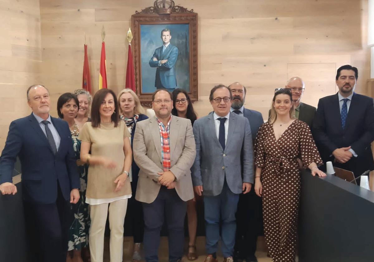 El Ayuntamiento de La Bañeza ha acogido la celebración de la Junta de Gobierno del Colegio de la Abogacía de León.