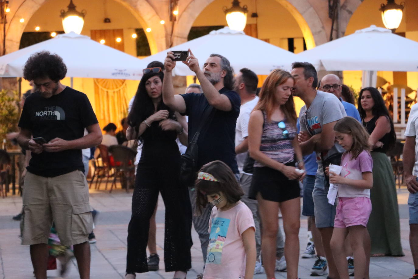 Cala Vento pone música a la noche leonesa